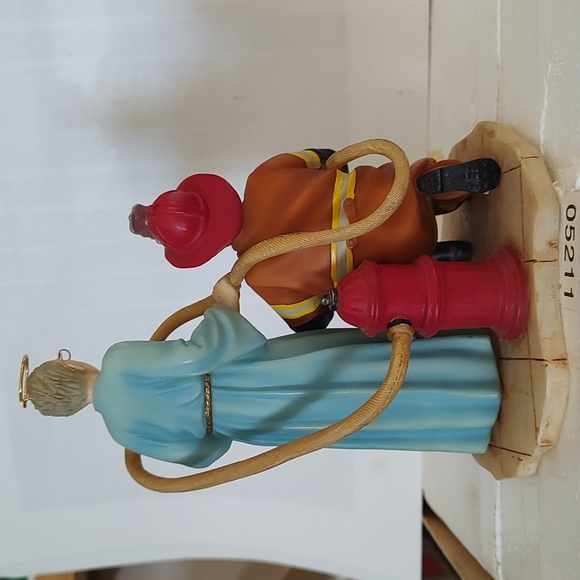 ALMOST ANGELS, BOUGHT AT SAINT FRANCIS HOSPITAL 🏥 IN TULSA OK - Picture 7 of 10